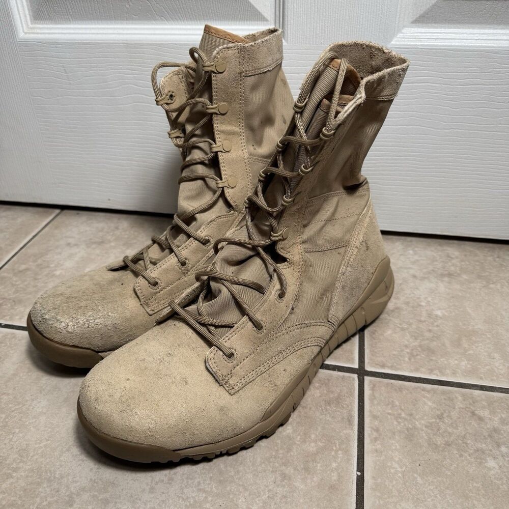 Nike SFB 8 Inch Field Boot British Khaki Desert Military Combat 12.5 329798-221